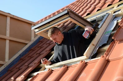 Pose de fenêtres de toit Velux au Chalard